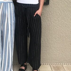 Aritzia Wilfred pinstripe wide leg flowy pant